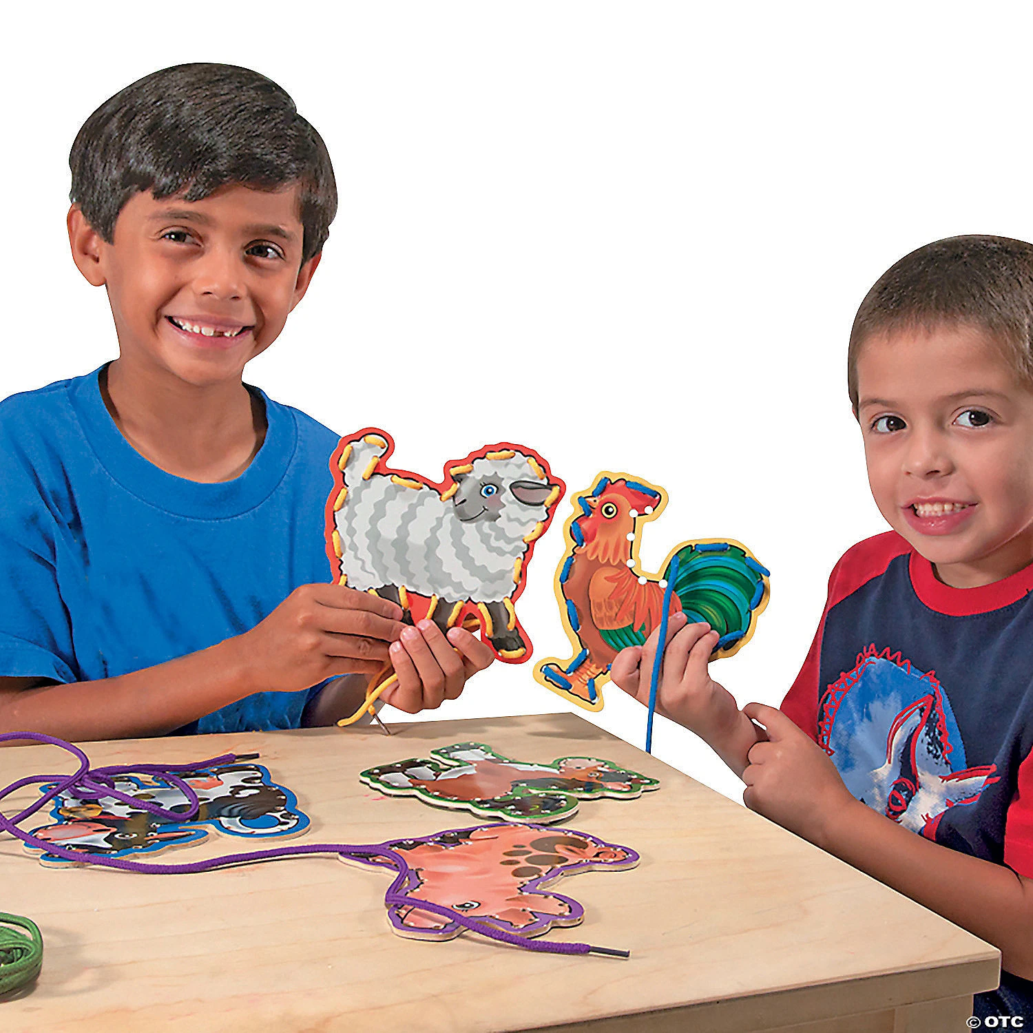 Melissa & Doug® Lace & Trace Farm Animals 2 Melissa & Doug® Lace & Trace Farm Animals - Image 2